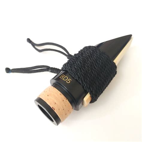 clarinet string ligature.